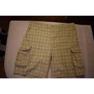 Izod Plaid Cargo Shorts Men's Size 44